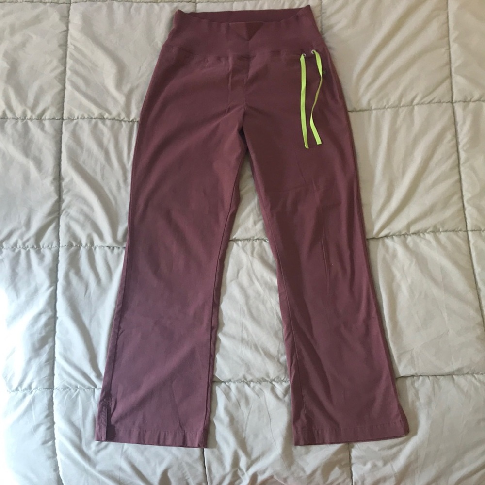 Yoga Waist Drawstring Scrub Pants size M in brown